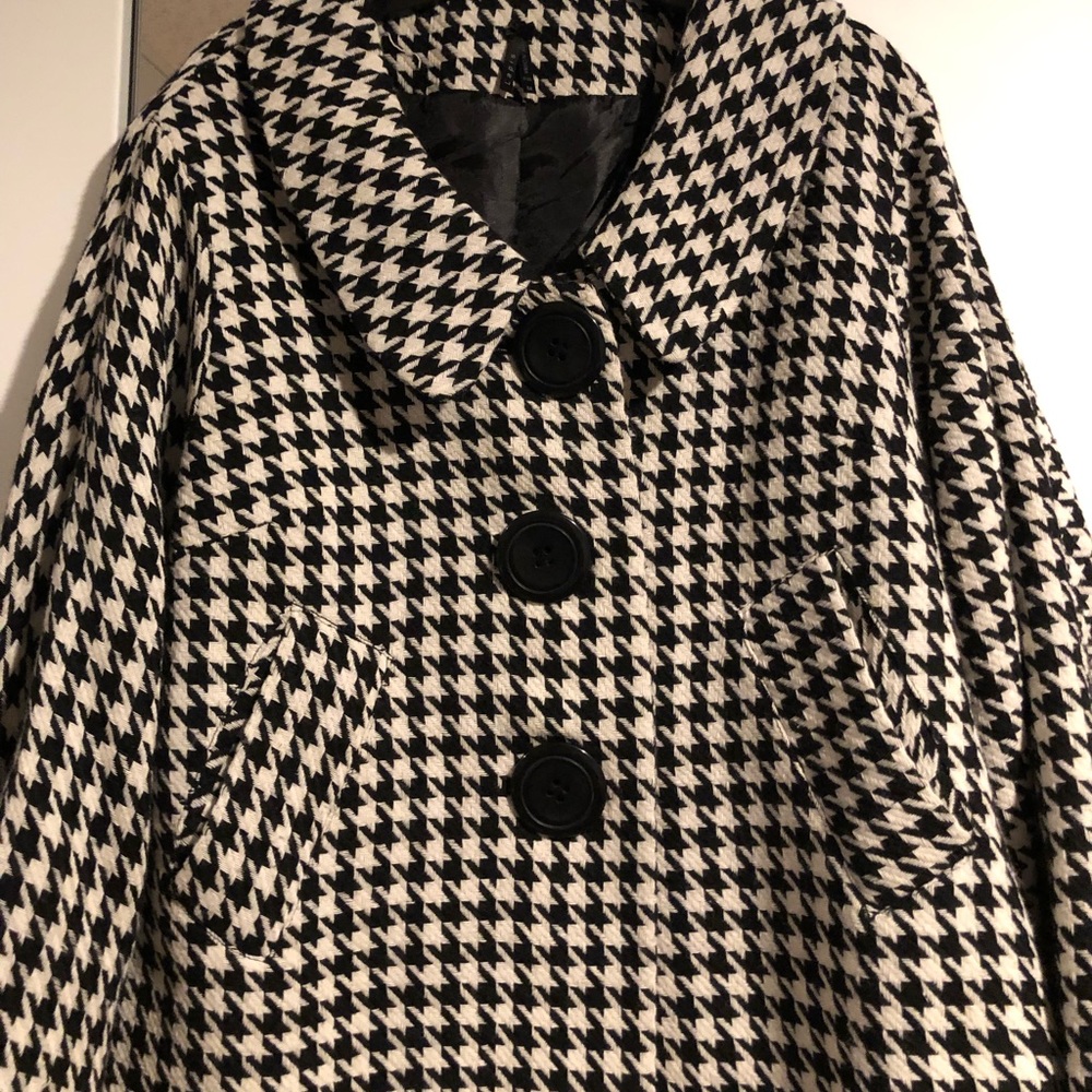 Lapis Black and White Jacket